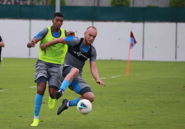 Trabzonspor'da yüzler gülüyor - Kasımpaşa hazırlıkları başladı 17