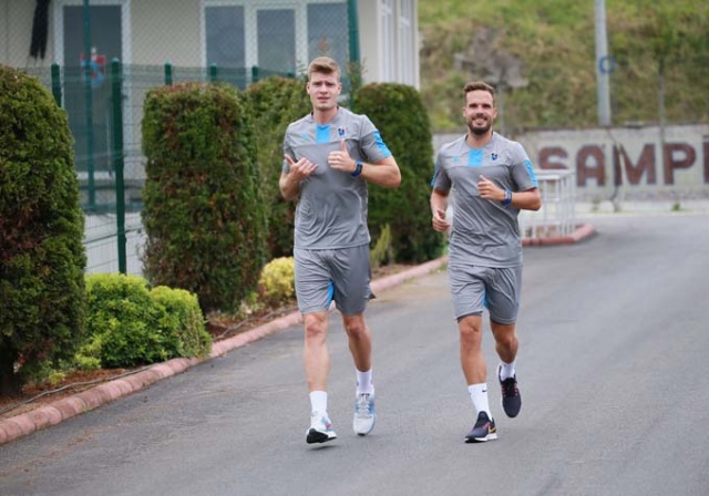 Trabzonspor'da yüzler gülüyor - Kasımpaşa hazırlıkları başladı 6