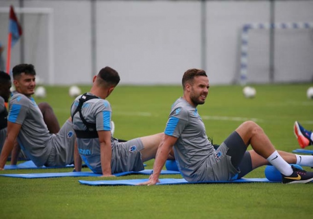 Trabzonspor'da yüzler gülüyor - Kasımpaşa hazırlıkları başladı 5