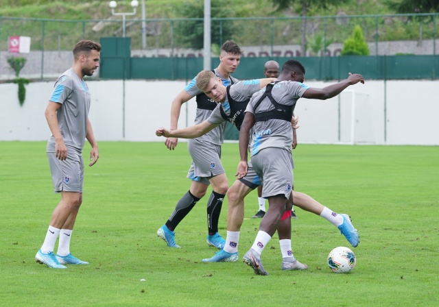 Trabzonspor'da Kasımpaşa maçı hazırlıkları tamamlandı! 4