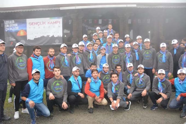 Onlar okudu Bakan Trabzon'a tatile gönderdi 8