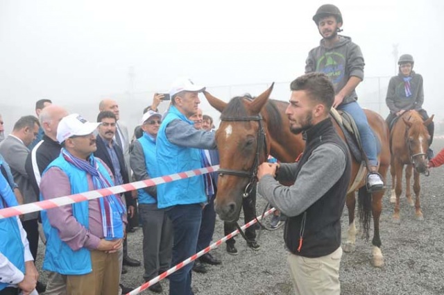 Onlar okudu Bakan Trabzon'a tatile gönderdi 12