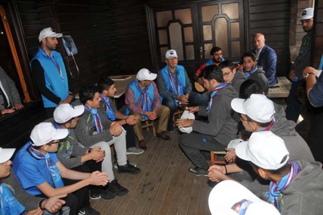 Onlar okudu Bakan Trabzon'a tatile gönderdi 18