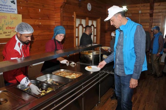 Onlar okudu Bakan Trabzon'a tatile gönderdi 23