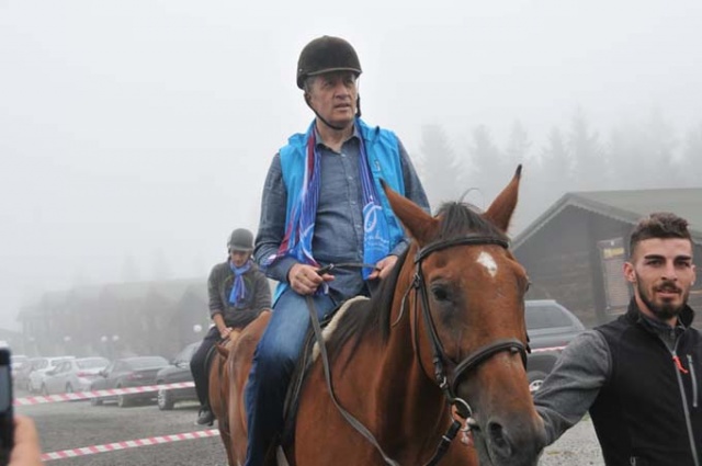 Onlar okudu Bakan Trabzon'a tatile gönderdi 20