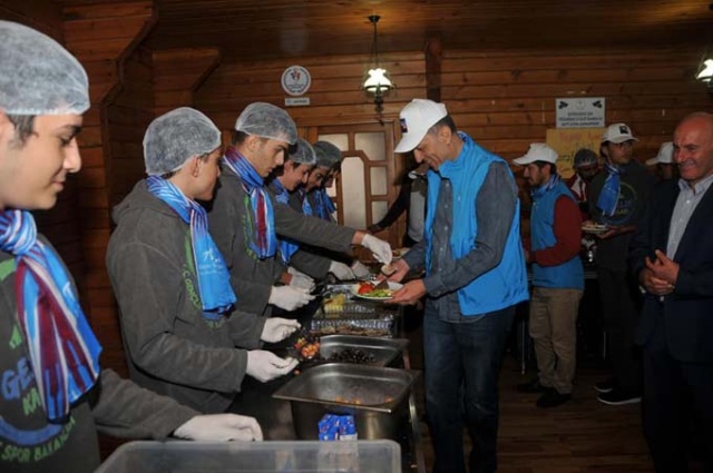 Onlar okudu Bakan Trabzon'a tatile gönderdi 29