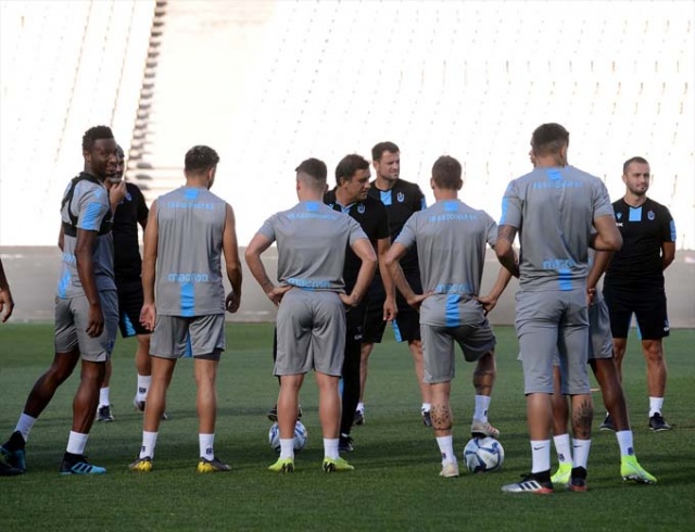 Trabzonspor AEK'ya hazır 6