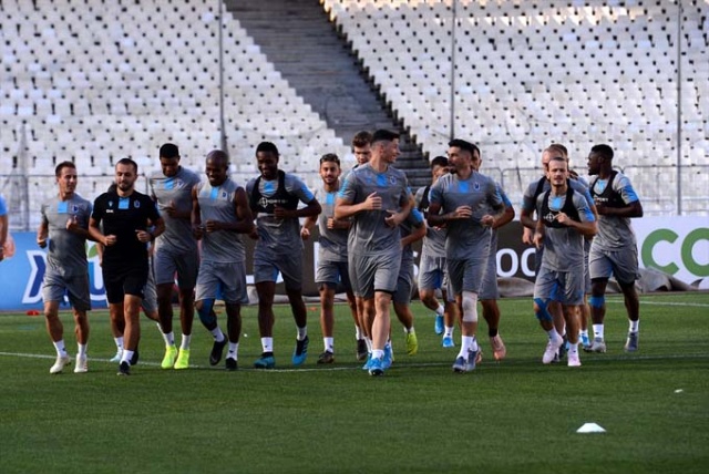Trabzonspor AEK'ya hazır 8