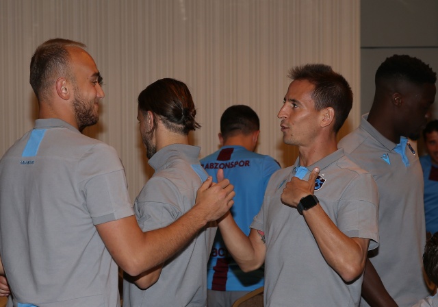 Trabzonspor'dan Doğan Erdoğan'a sürpriz doğum günü! 3