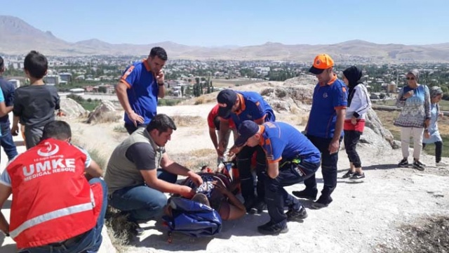 Trabzon'dan Van'a gitti - Kaleden böyle indirildi 2