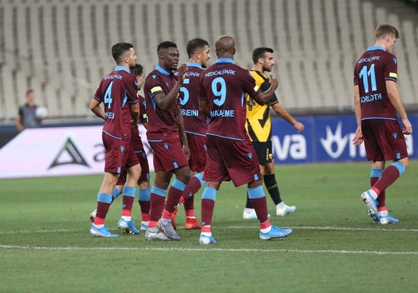 AEK Trabzonspor maçında neler oldu? 38