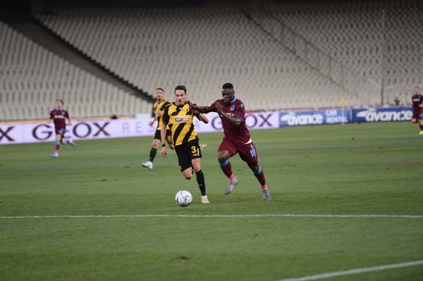 AEK Trabzonspor maçında neler oldu? 4