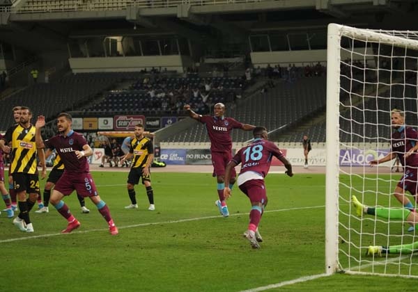 AEK Trabzonspor maçında neler oldu? 53