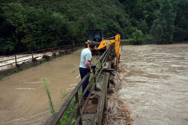 Ordu'nun dereleri taştı 4