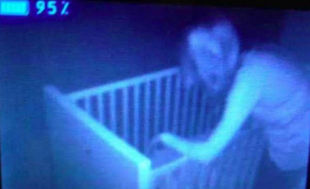 Bebek kamerasındaki korkunç anlar! 14