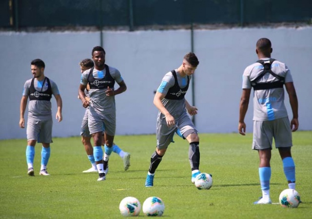 Trabzonspor, Malatya maçından sonra ara vermedi! AEK maçı hazırlıkları başladı 22