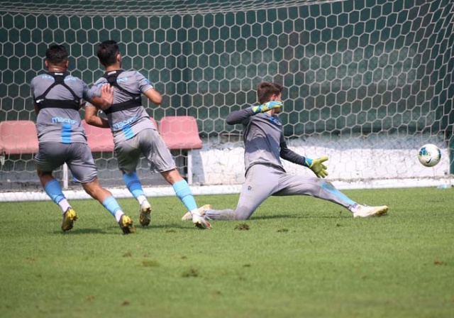 Trabzonspor, Malatya maçından sonra ara vermedi! AEK maçı hazırlıkları başladı 31