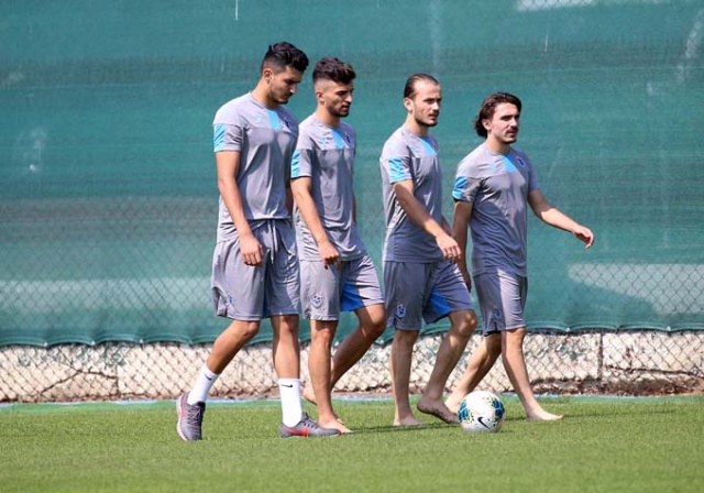 Trabzonspor, Malatya maçından sonra ara vermedi! AEK maçı hazırlıkları başladı 34