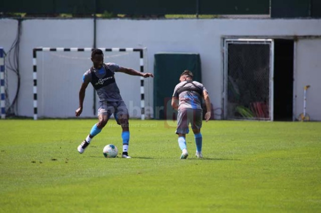 Trabzonspor, Malatya maçından sonra ara vermedi! AEK maçı hazırlıkları başladı 9