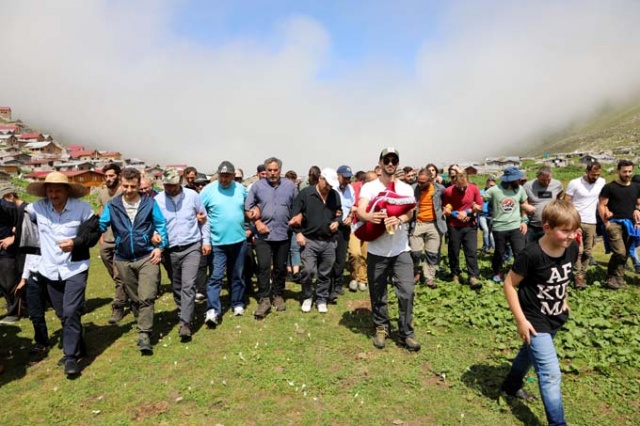 Rize'de Didingola Yaylası'nda renkli şenlik 2
