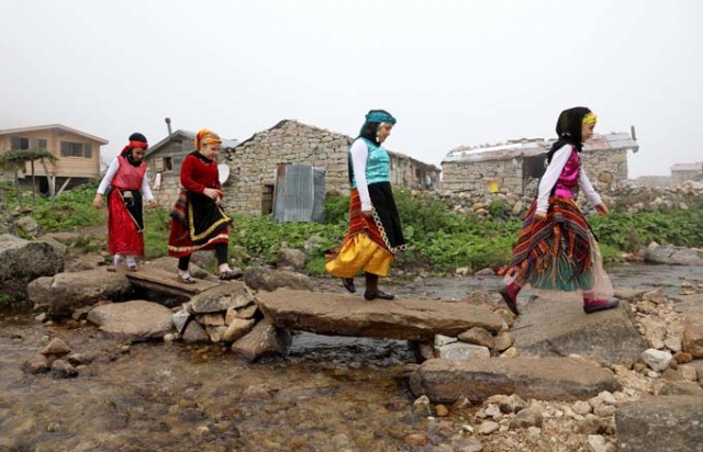 Rize'de Didingola Yaylası'nda renkli şenlik 15