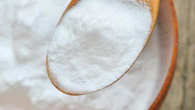 Sararan tırnaklar nasıl beyazlar? 3