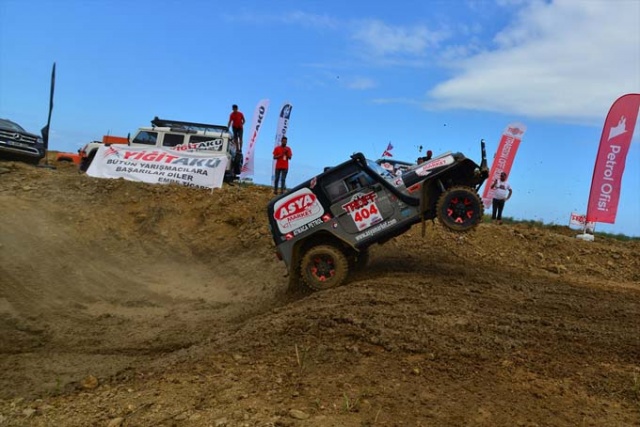 Trabzon'da Offroad yarışları nefes kesti 9