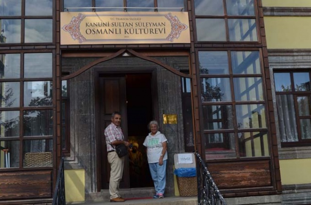 Kanuni Sultan Süleyman Osmanlı Kültür Evi'ni en çok onlar ziyaret ediyor 4