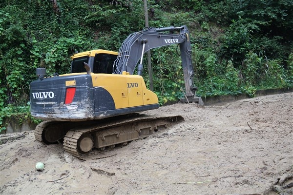 Rize'de yaşanan afetin boyutları gün ağırınca ortaya çıktı. 8