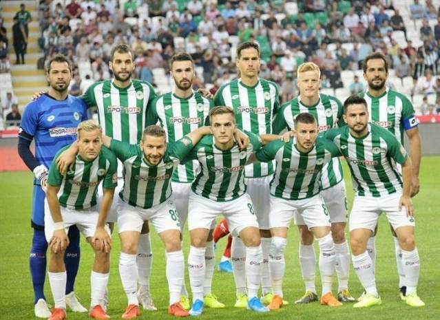 İşte Süper Lig'in en genç ve en yaşlı takımı! Trabzonspor kaçıncı sırada? Foto Galerii 15