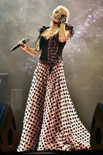 Ajda Pekkan'ın fotoşop mesaisi! 11