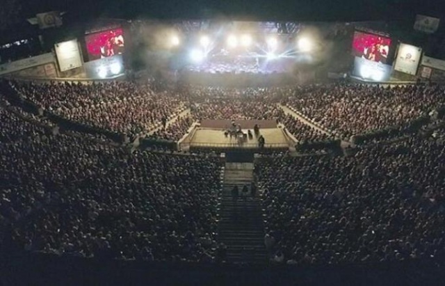 Ajda Pekkan'ın fotoşop mesaisi! 8