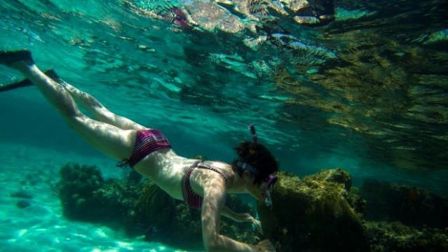 Bu adaya sadece yetişkinler girebiliyor! 8