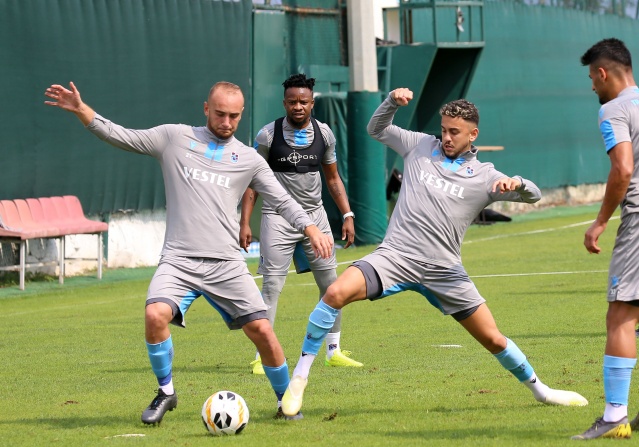 Trabzonspor ara vermeden çalışmalara başladı 15