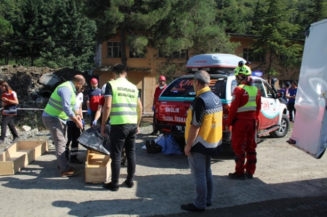 Trabzon'da AFAD tatbikatı 6