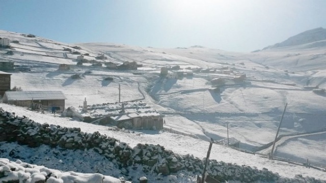 Yaylalar beyaza büründü 8