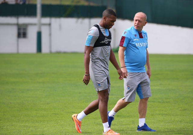 Sivasspor maçı öncesi taraftarlardan Trabzonspor'a moral 3