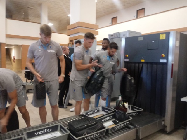 Trabzonspor kafilesi Sivas'a gitti 7