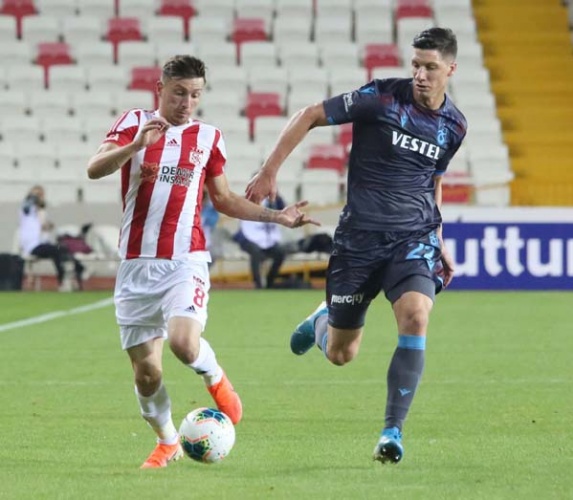 Sivasspor Trabzonspor maçında neler oldu? 25