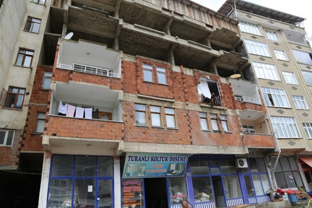 Artvin'deki selde faciadan dönüldü 3