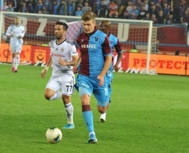 Sörloth babasından daha hızlı çıktı 3