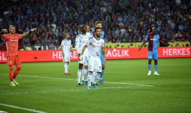 Erman Toroğlu'ndan Trabzonsporlu futbolcuya: Helal olsun 11