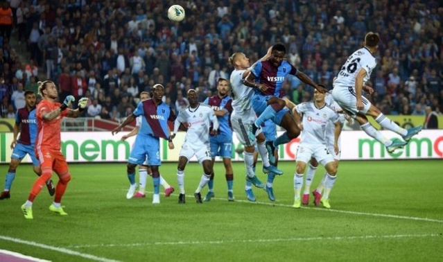 Erman Toroğlu'ndan Trabzonsporlu futbolcuya: Helal olsun 5