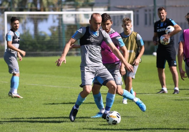 Trabzonspor'da Basel hazırlıkları başladı 16
