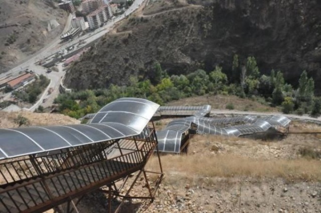 Yurda 550 basamaklı merdivenle çıkıyorlar 5