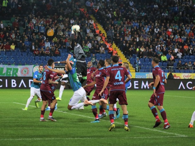 Çaykur Rizespor - Trabzonspor maçında neler oldu? 34