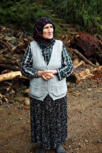 Rize’yi sel vurdu! 2 ev boşaltıldı 7