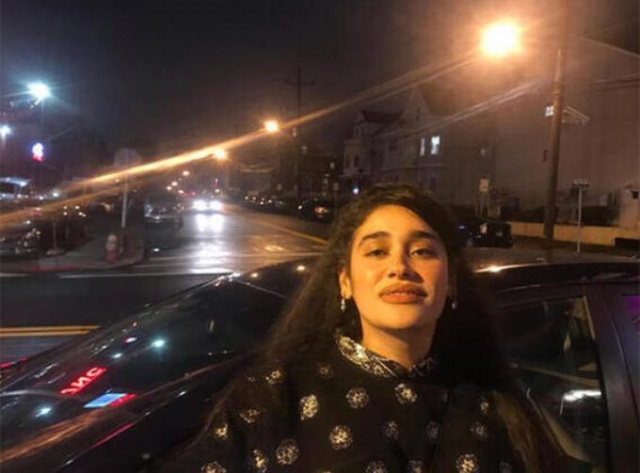 Meltem Miraloğlu sessizliğini bozdu: İlk görüşte aşk 8