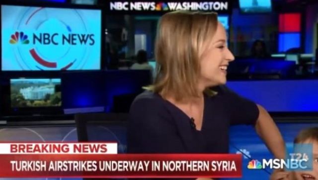 Amerikalı spiker, canlı yayında zor anlar yaşadı! 3