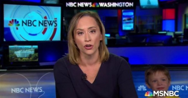 Amerikalı spiker, canlı yayında zor anlar yaşadı! 7